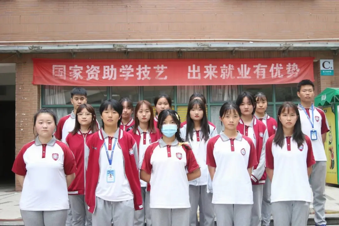 学生会招新 | 你从远方赶来，恰好我们都在