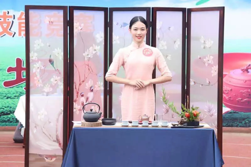 技师榜样|罗婧蓓：站在自己喜欢的世界里闪闪发光！