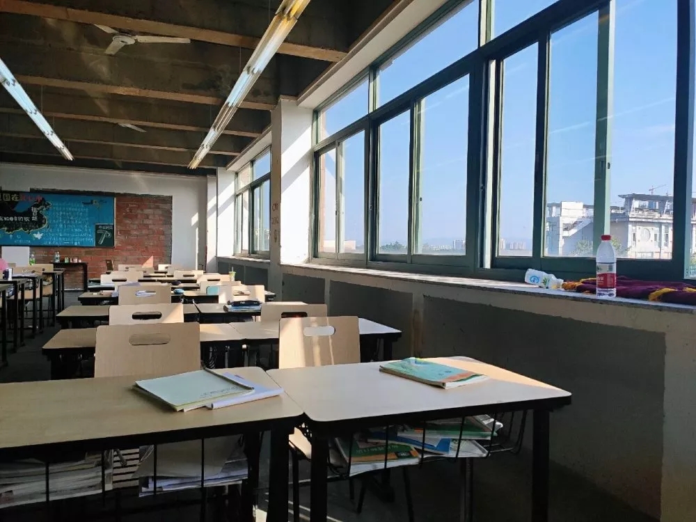 爸妈！我在四川城市技师学院挺好的！