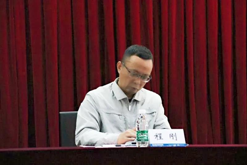 成都市第三届技工院校职业技能竞赛在我校举行