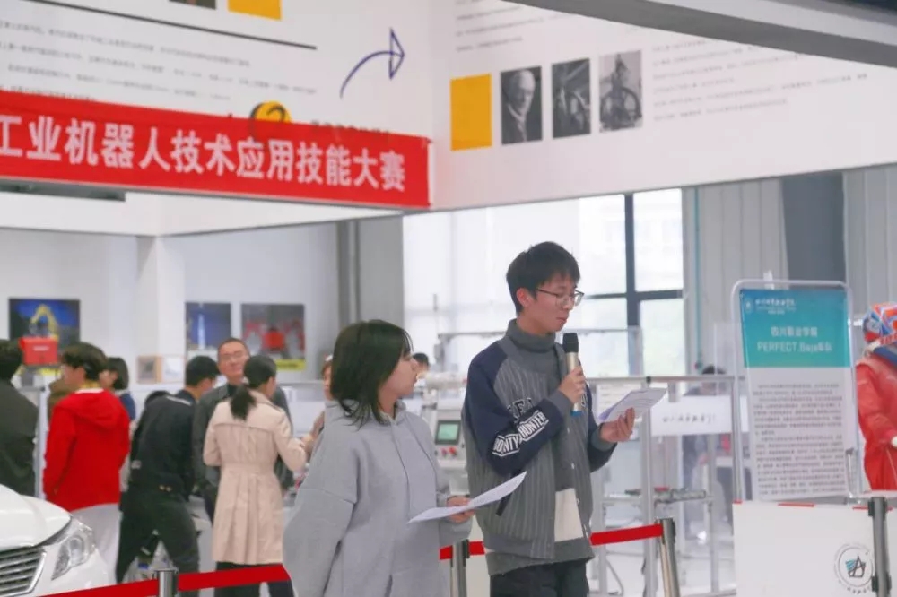 汽车知识竞赛,精彩上演! 汽车知识竞赛,精彩上演!
