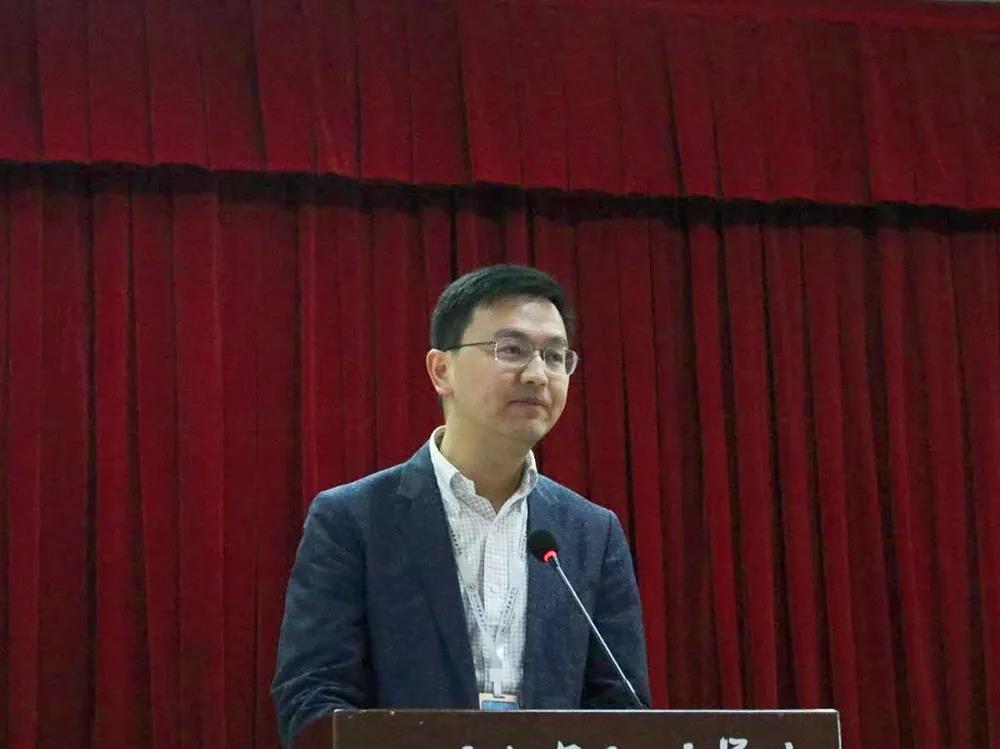 成都市第三届技工院校职业技能竞赛在我校举行