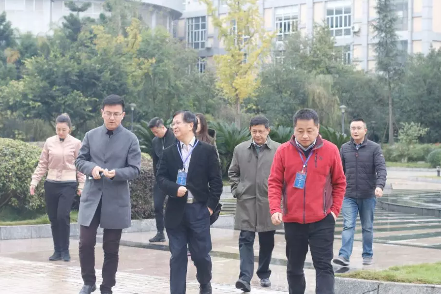 国家职业资格全省统一鉴定考试在我院顺利举行
