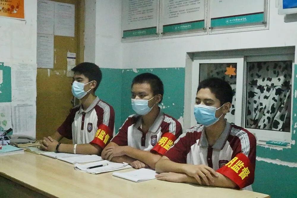 四自教育践初心，技师学子在行动