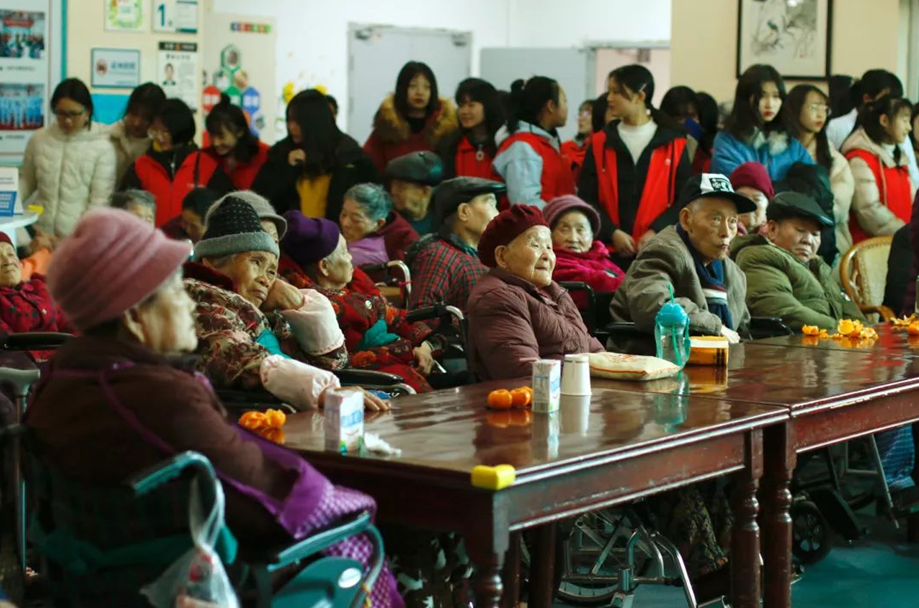 技师行动丨爱在冬日里，情暖康疗院